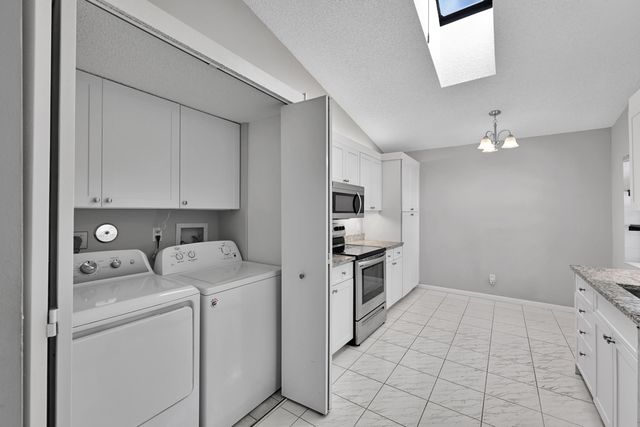 4764 Boxwood Circle, Boynton Beach, FL 33436