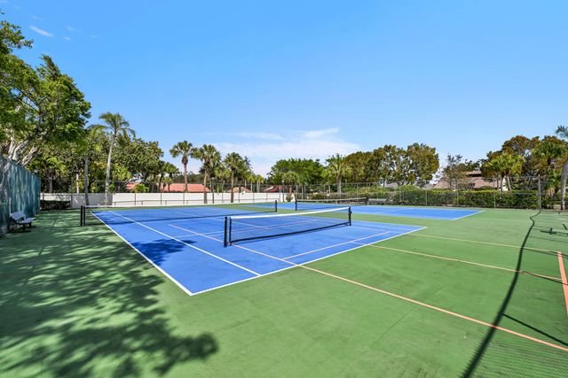 4764 Boxwood Circle, Boynton Beach, FL 33436