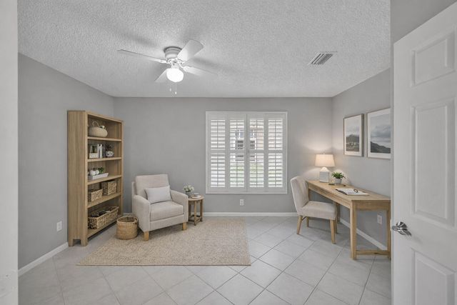 4764 Boxwood Circle, Boynton Beach, FL 33436