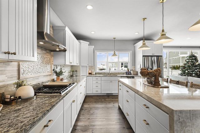 150 Jwana Circle, Oregon, WI 53575