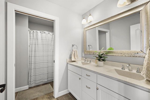 150 Jwana Circle, Oregon, WI 53575