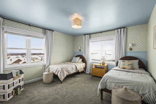 150 Jwana Circle, Oregon, WI 53575