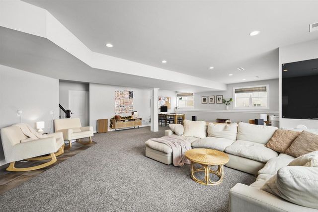 150 Jwana Circle, Oregon, WI 53575