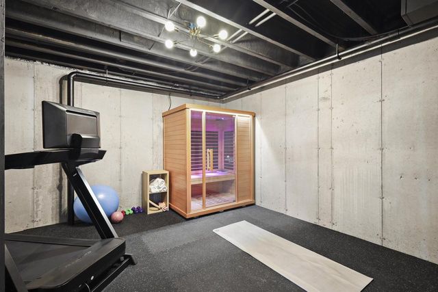 150 Jwana Circle, Oregon, WI 53575