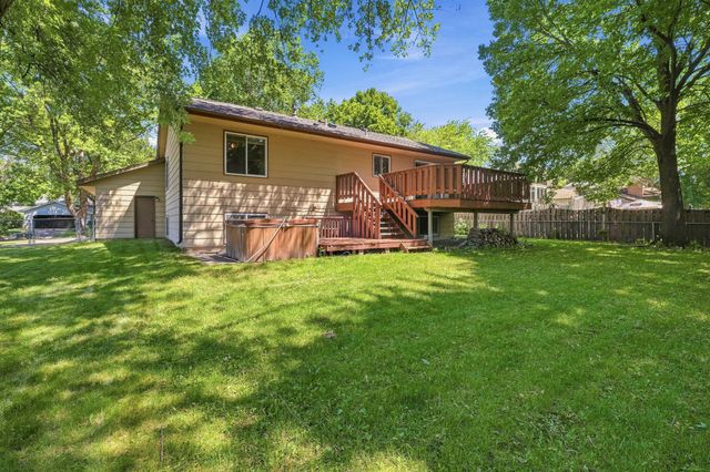 936 97th Lane NE, Blaine, MN 55434
