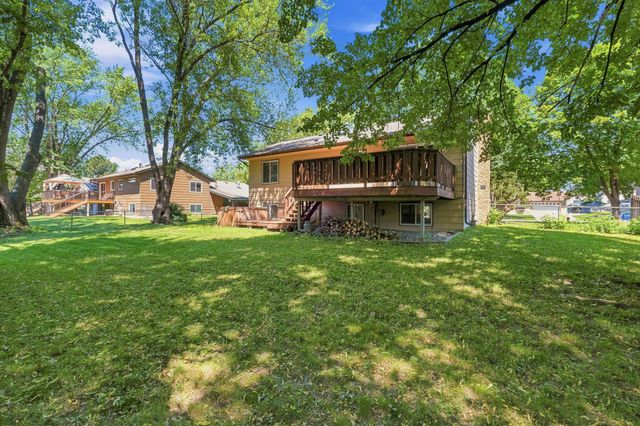 936 97th Lane NE, Blaine, MN 55434