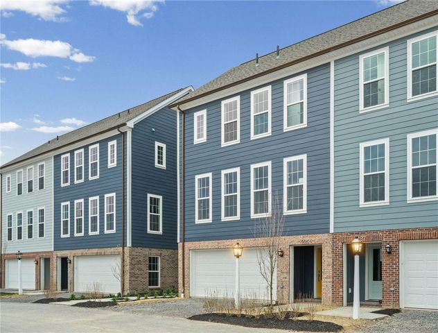 225 Oliver Way, Cranberry Twp, PA 16066