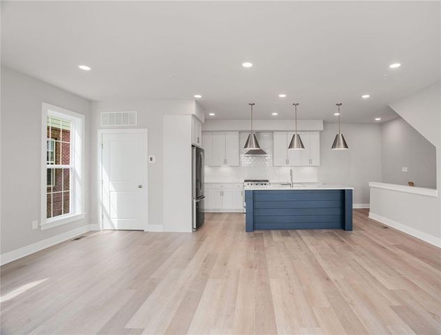 225 Oliver Way, Cranberry Twp, PA 16066