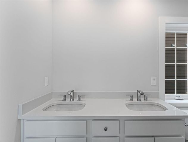 225 Oliver Way, Cranberry Twp, PA 16066