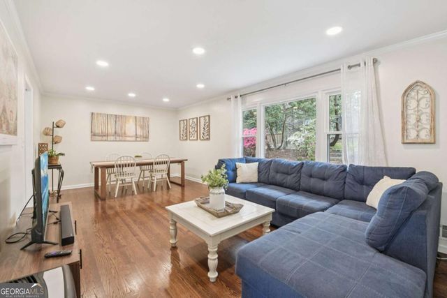 4372 Ashwoody Trail NE, Atlanta, GA 30319