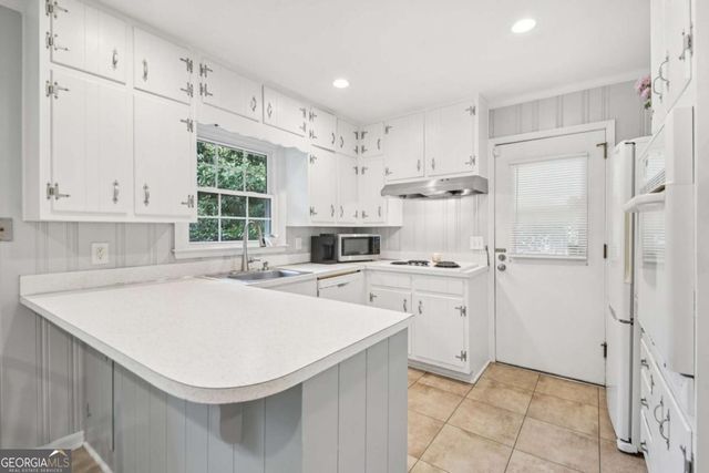 4372 Ashwoody Trail NE, Atlanta, GA 30319