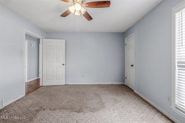 11815 Whispering Pines Drive, Olive Branch, MS 38654