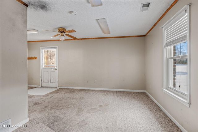 11815 Whispering Pines Drive, Olive Branch, MS 38654