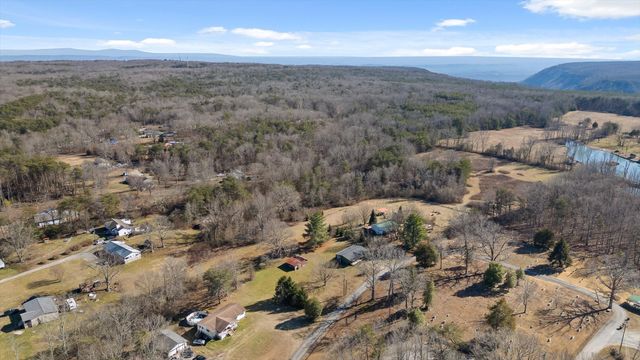 9844 Granny Walker Cemetery Road, Soddy Daisy, TN 37379