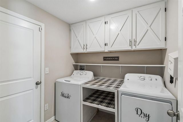 6388 SPIDER LILY WAY, New Port Richey, FL 34653