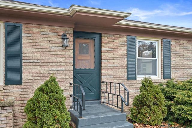 3410 N Elmwood DRIVE, Elmwood Park, WI 53405