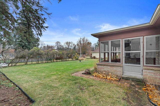 3410 N Elmwood DRIVE, Elmwood Park, WI 53405