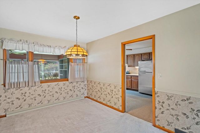 3410 N Elmwood DRIVE, Elmwood Park, WI 53405