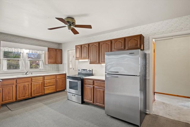 3410 N Elmwood DRIVE, Elmwood Park, WI 53405