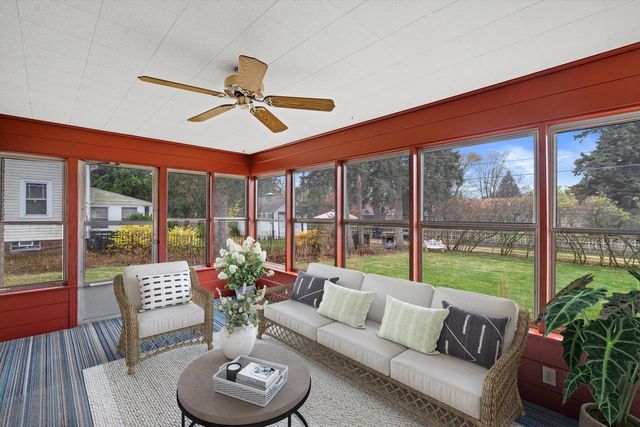 3410 N Elmwood DRIVE, Elmwood Park, WI 53405