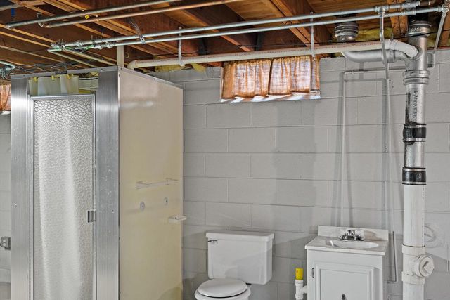 3410 N Elmwood DRIVE, Elmwood Park, WI 53405