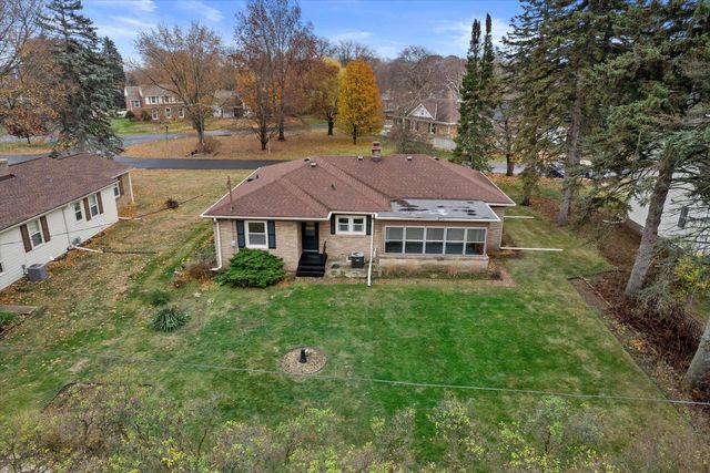 3410 N Elmwood DRIVE, Elmwood Park, WI 53405