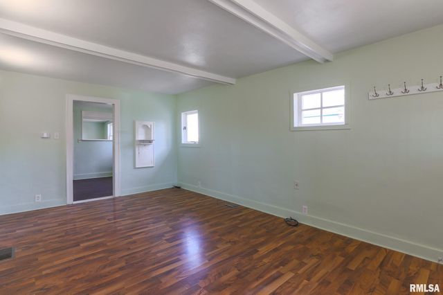 515 E MARIETTA Avenue, Peoria Heights, IL 61616