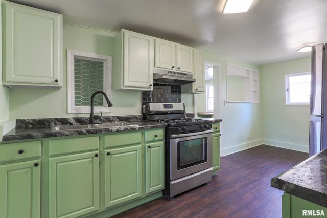 515 E MARIETTA Avenue, Peoria Heights, IL 61616