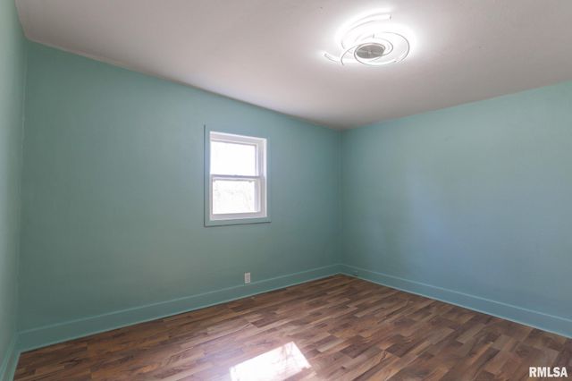 515 E MARIETTA Avenue, Peoria Heights, IL 61616