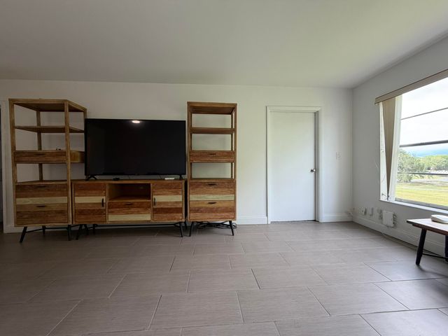 8105 NW 61 Street A306, Tamarac, FL 33321