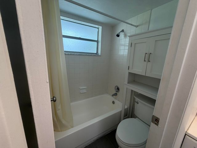 8105 NW 61 Street A306, Tamarac, FL 33321