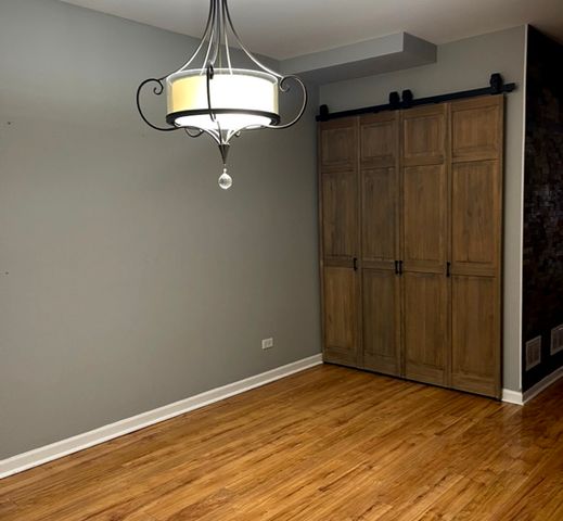 939 Symphony Drive, Aurora, IL 60504