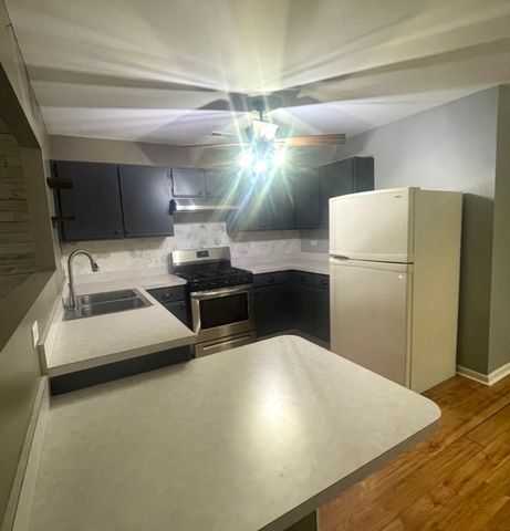 939 Symphony Drive, Aurora, IL 60504