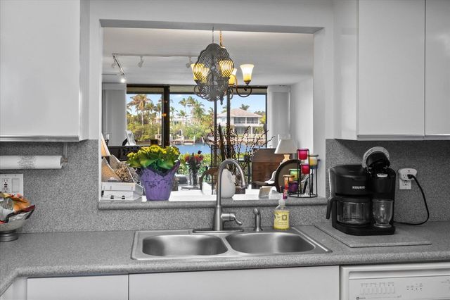 3555 S Ocean Boulevard 113, South Palm Beach, FL 33480