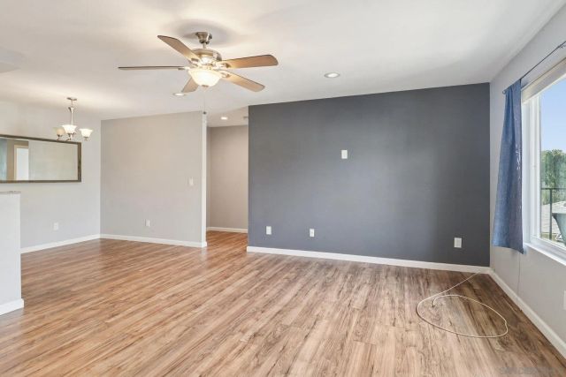 552 Canyon Dr 29, Oceanside, CA 92054