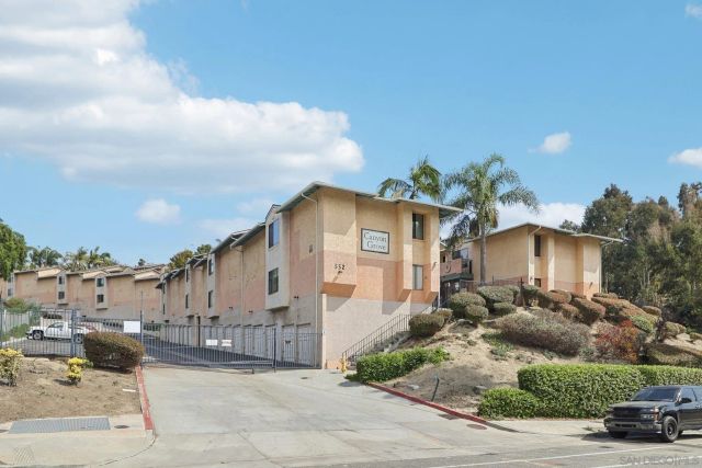 552 Canyon Dr 29, Oceanside, CA 92054