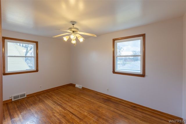 100 Lackawanna Avenue, Cheektowaga, NY 14043