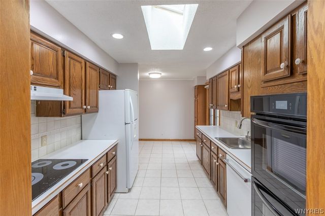 100 Lackawanna Avenue, Cheektowaga, NY 14043