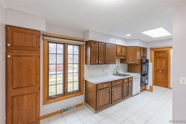 100 Lackawanna Avenue, Cheektowaga, NY 14043