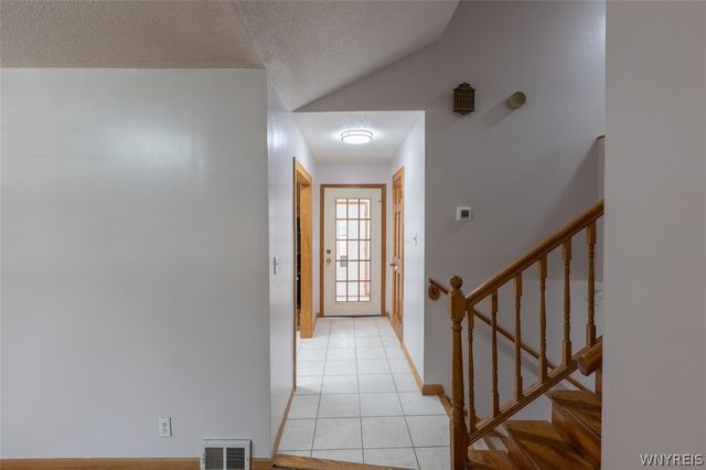 100 Lackawanna Avenue, Cheektowaga, NY 14043