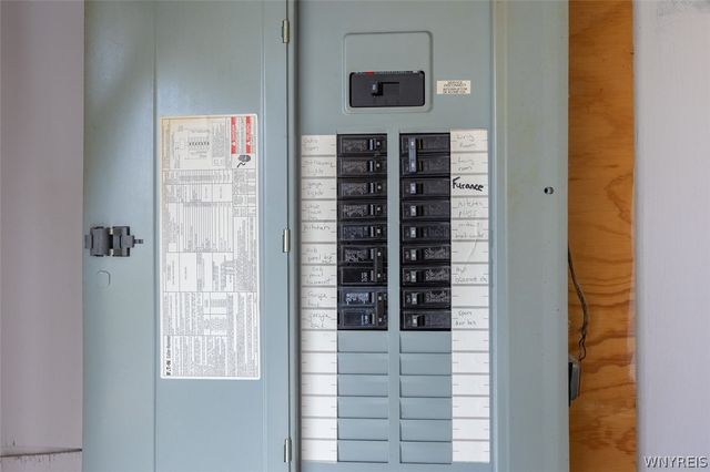 100 Lackawanna Avenue, Cheektowaga, NY 14043