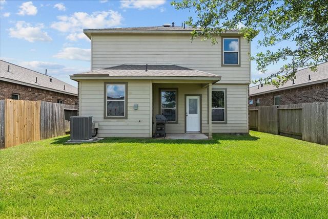4114 W Bayou Maison Circle, Dickinson, TX 77539