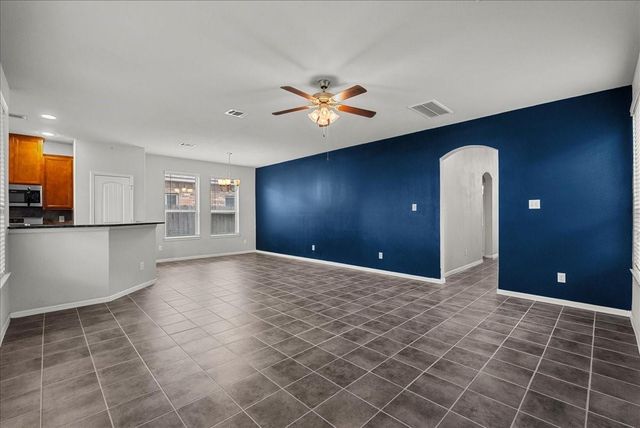 4114 W Bayou Maison Circle, Dickinson, TX 77539