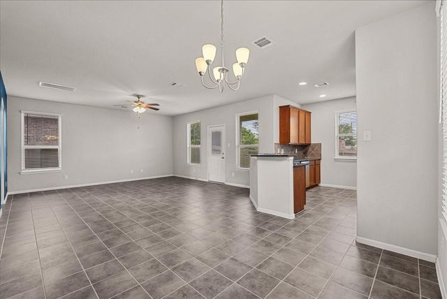 4114 W Bayou Maison Circle, Dickinson, TX 77539