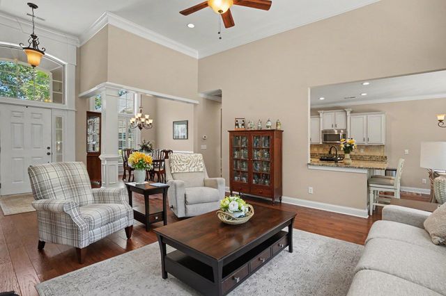 640 Oxbow Dr., Myrtle Beach, SC 29579