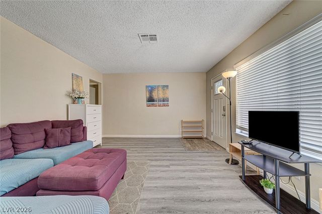 4016 Calle Paula, Las Vegas, NV 89103