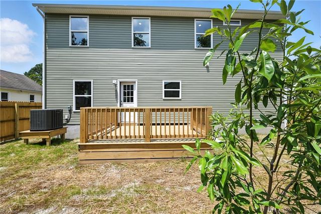 1022 Layton ST, Norfolk, VA 23502