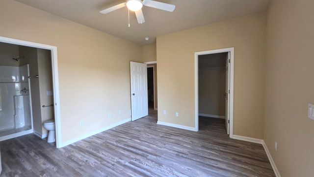 632 W Delavan Drive, Janesville, WI 53548
