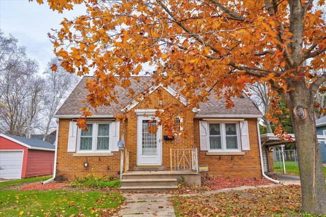 917 E Madison Street, Waterloo, WI 53594