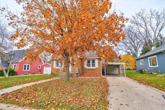 917 E Madison Street, Waterloo, WI 53594